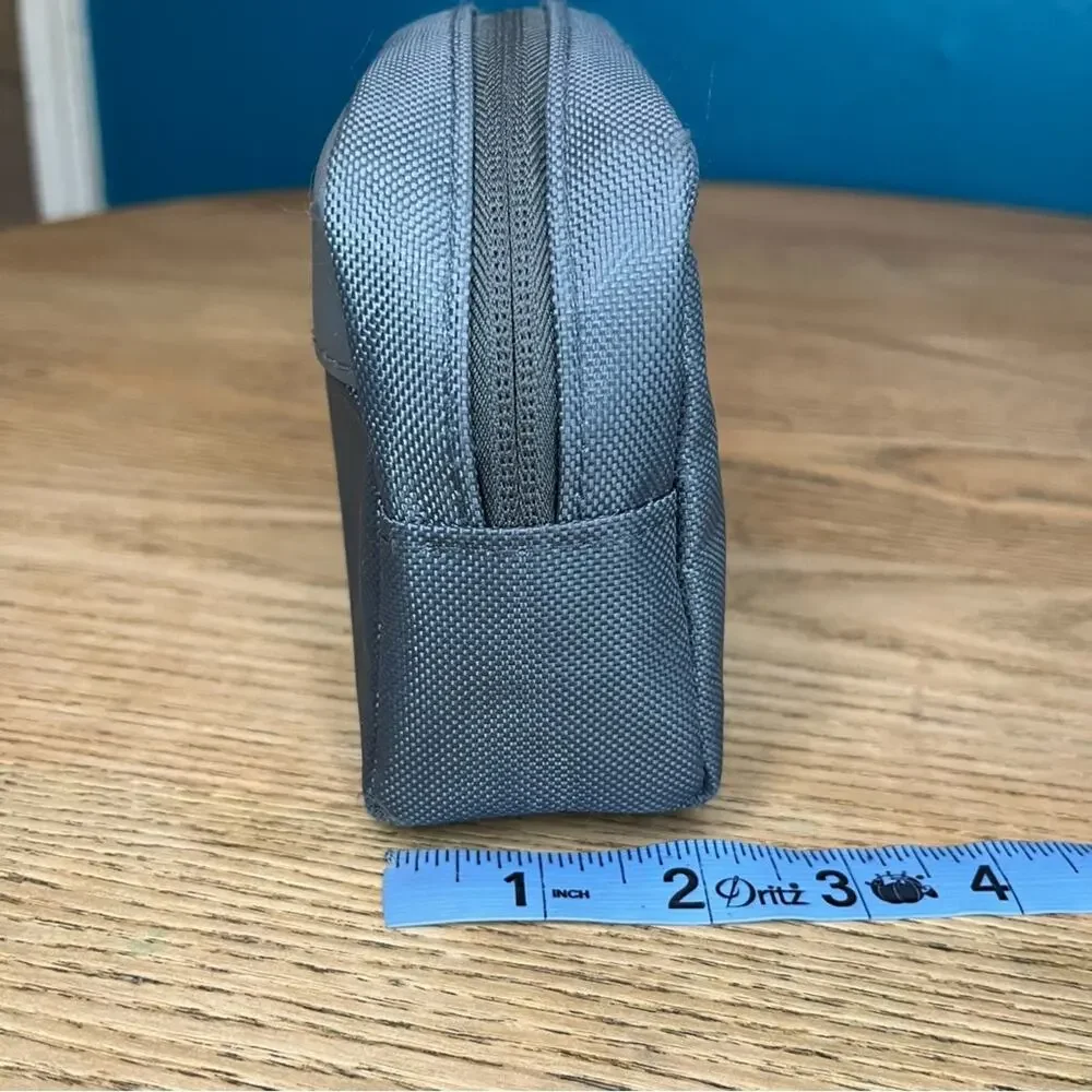 TUMI Nylon Travel Pouch Makeup Bag Small Gray for Delta Airlines